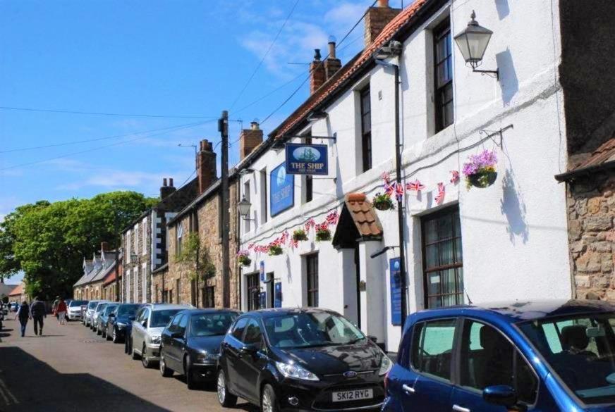 The Ship Inn Holy Island of Lindisfarne エクステリア 写真