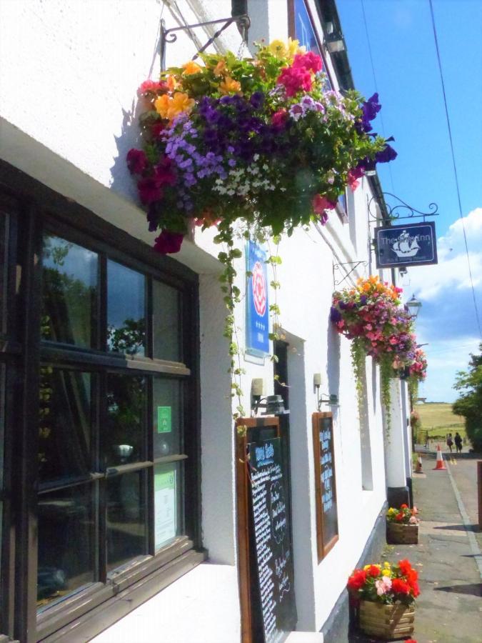 The Ship Inn Holy Island of Lindisfarne エクステリア 写真