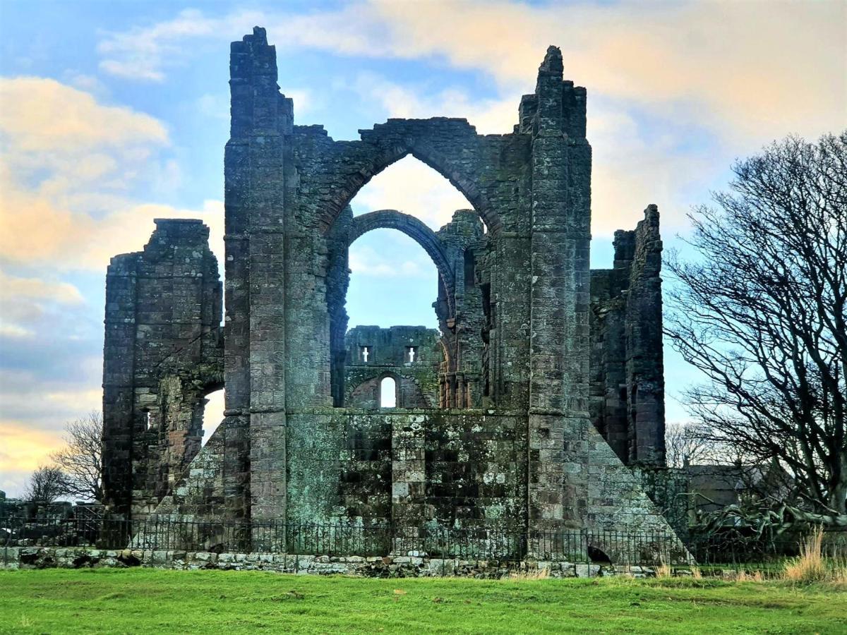 The Ship Inn Holy Island of Lindisfarne エクステリア 写真