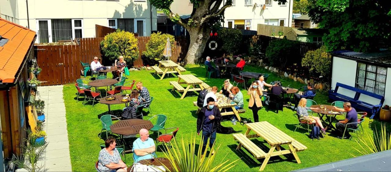 The Ship Inn Holy Island of Lindisfarne エクステリア 写真