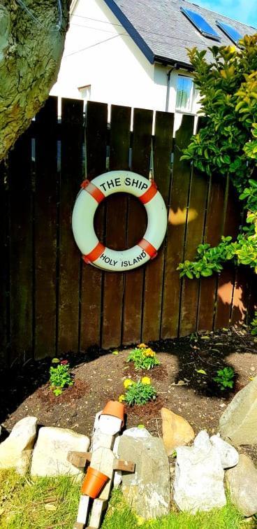 The Ship Inn Holy Island of Lindisfarne エクステリア 写真