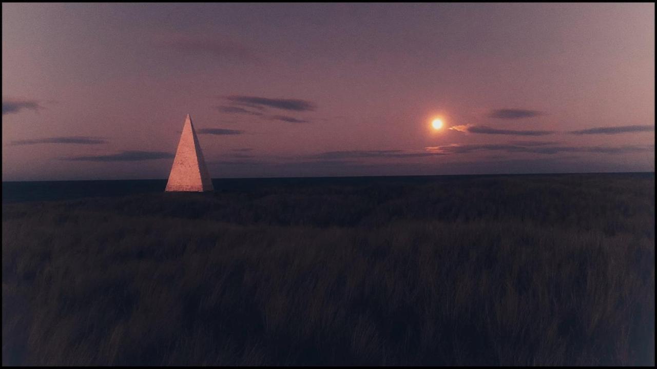 The Ship Inn Holy Island of Lindisfarne エクステリア 写真